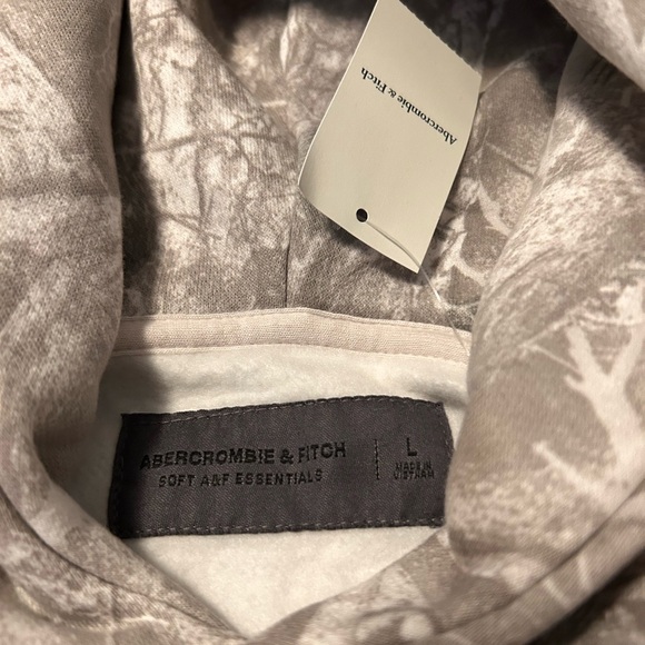 Abercrombie Eesential Popover Hoodie - Picture 3 of 3